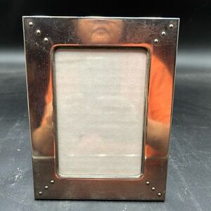 Elegant Silver tone Photo Frame
